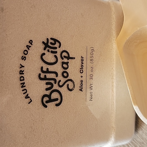 Buff City Other New Buff City Laundry Soap Aloe And Clover Comes